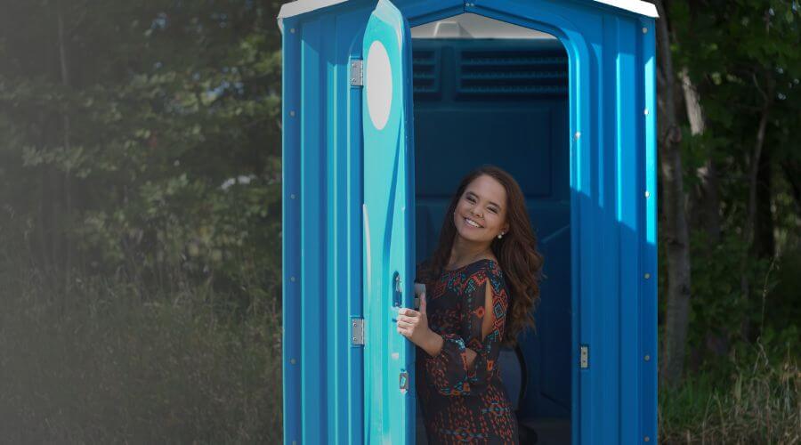 Why choose Chicago Porta Potty Rental for emergency porta potty rental in Chicago, IL